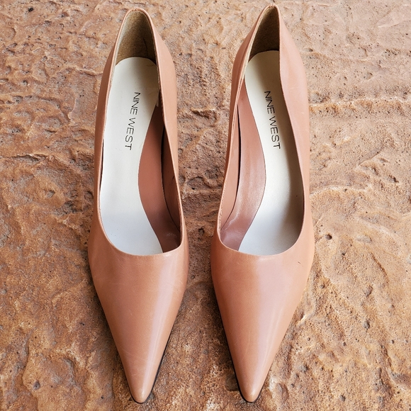Nine West Shoes - Nine West Hopper Nude Blush Pink Heels 8